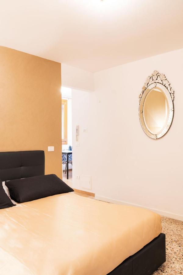 Appartamento Andrea Venice Flat 1St Floor Esterno foto